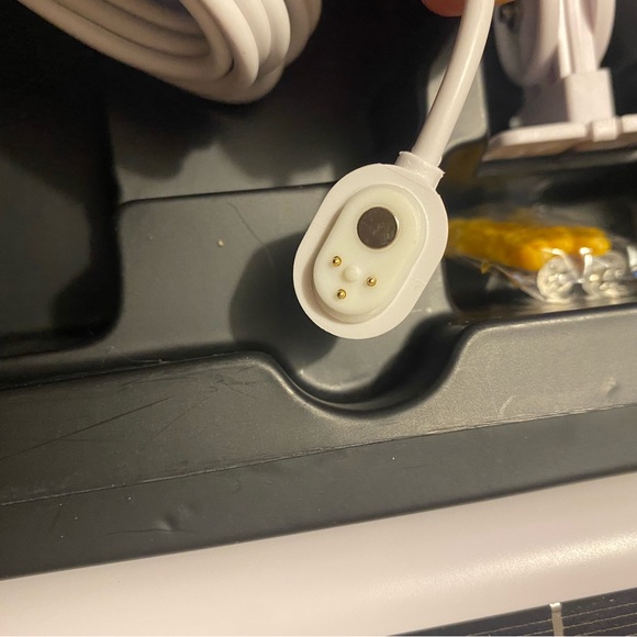 CAMERAS. SOLAR PANELS - Picture 10 of 10